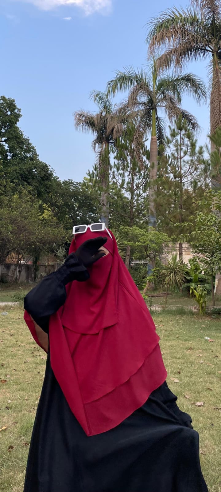 Double Layer Khimar - Redish Maroon